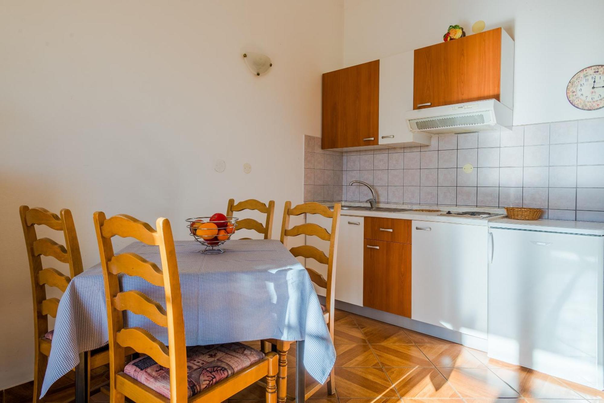 Apartment Majoran Pula Buitenkant foto